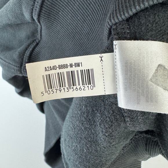 Gymshark Black Pullover Sweatshirt Sz Medium - Picture 9 of 9